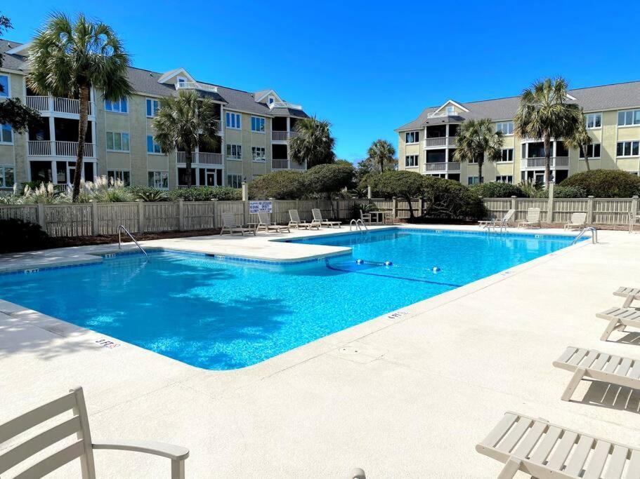 Port O' Call C302 - Iop Island Retreat! Treetop Oceanview! جزيرة النخيل المظهر الخارجي الصورة