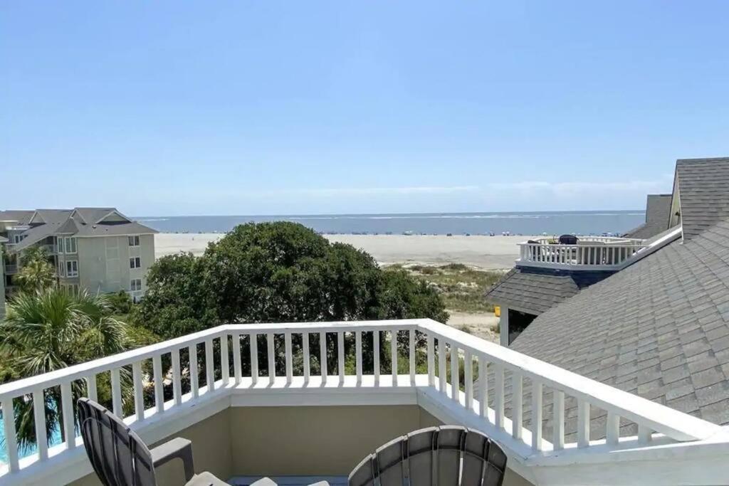 Port O' Call C302 - Iop Island Retreat! Treetop Oceanview! جزيرة النخيل المظهر الخارجي الصورة